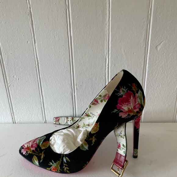 GUCCI Sylvie Pointy Toe Mary Jane Pump (Women) Size 40 Great Condition Worn Once - Picture 8 of 16